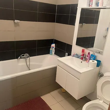 Apartamento Modern In With Parking 80 M² Lieja