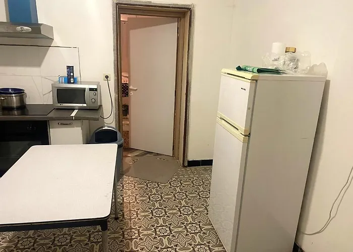 Modern In With Parking 80 M² * Lieja