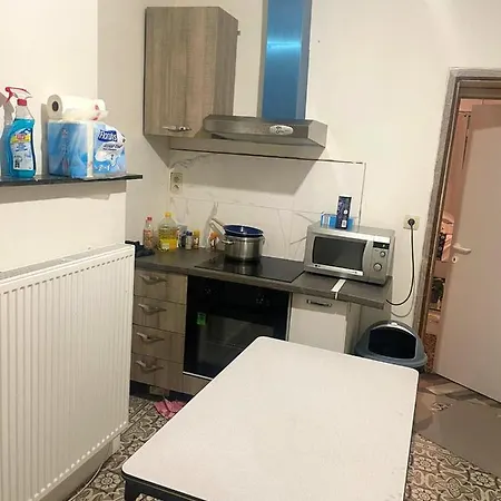 Modern Apartment In Liege With Parking 80 M² Liège